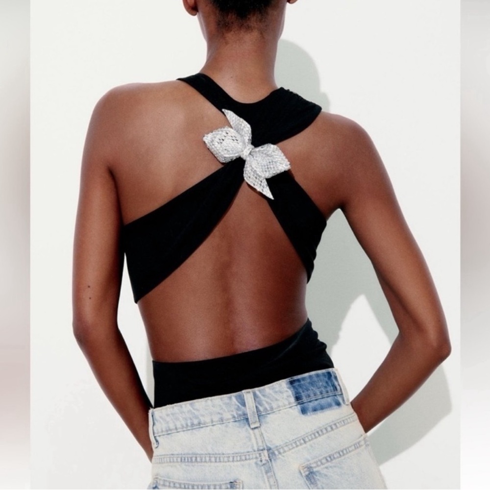 ❗️Never Worn❗️Zara Black Bodysuit with Jewel Bow